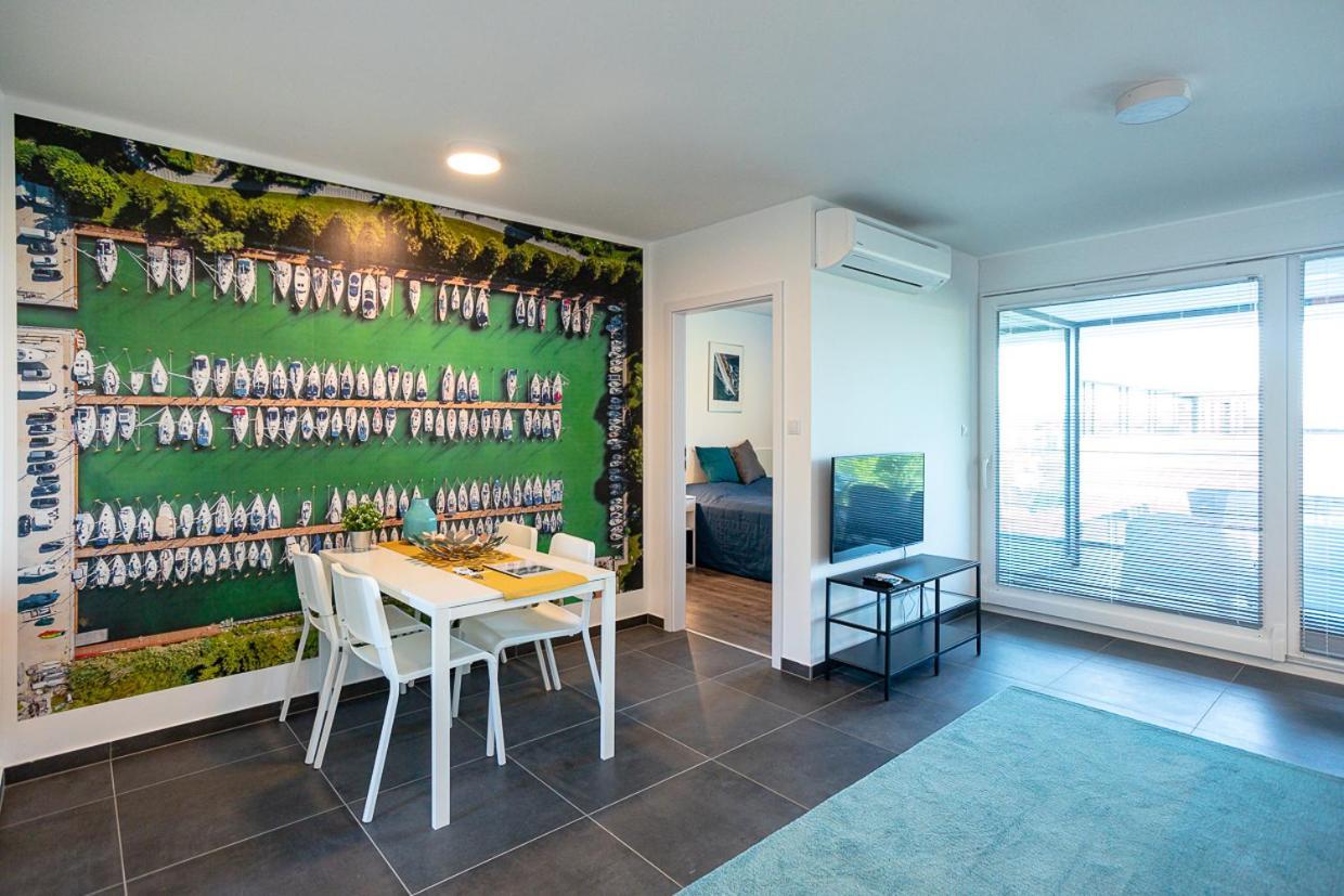Marina Apartment *