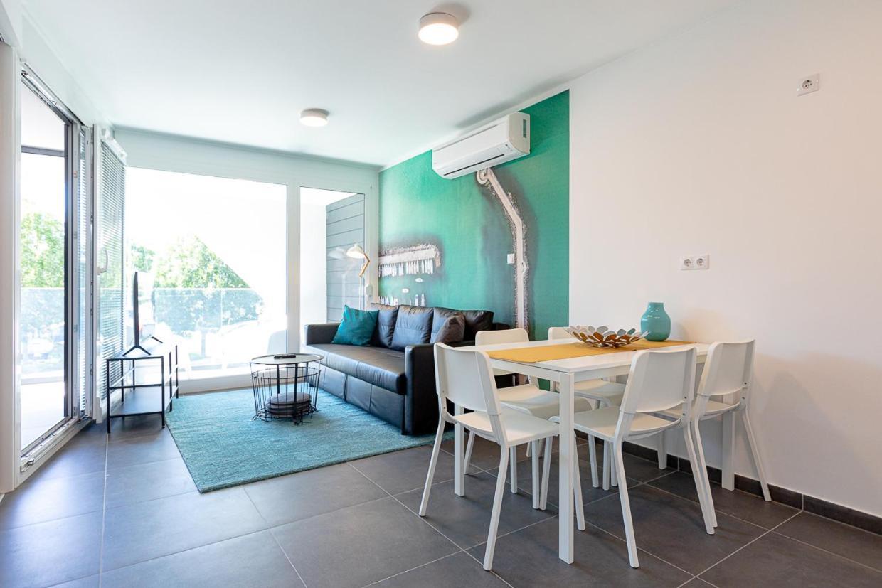 Marina Apartment Balatonszárszó