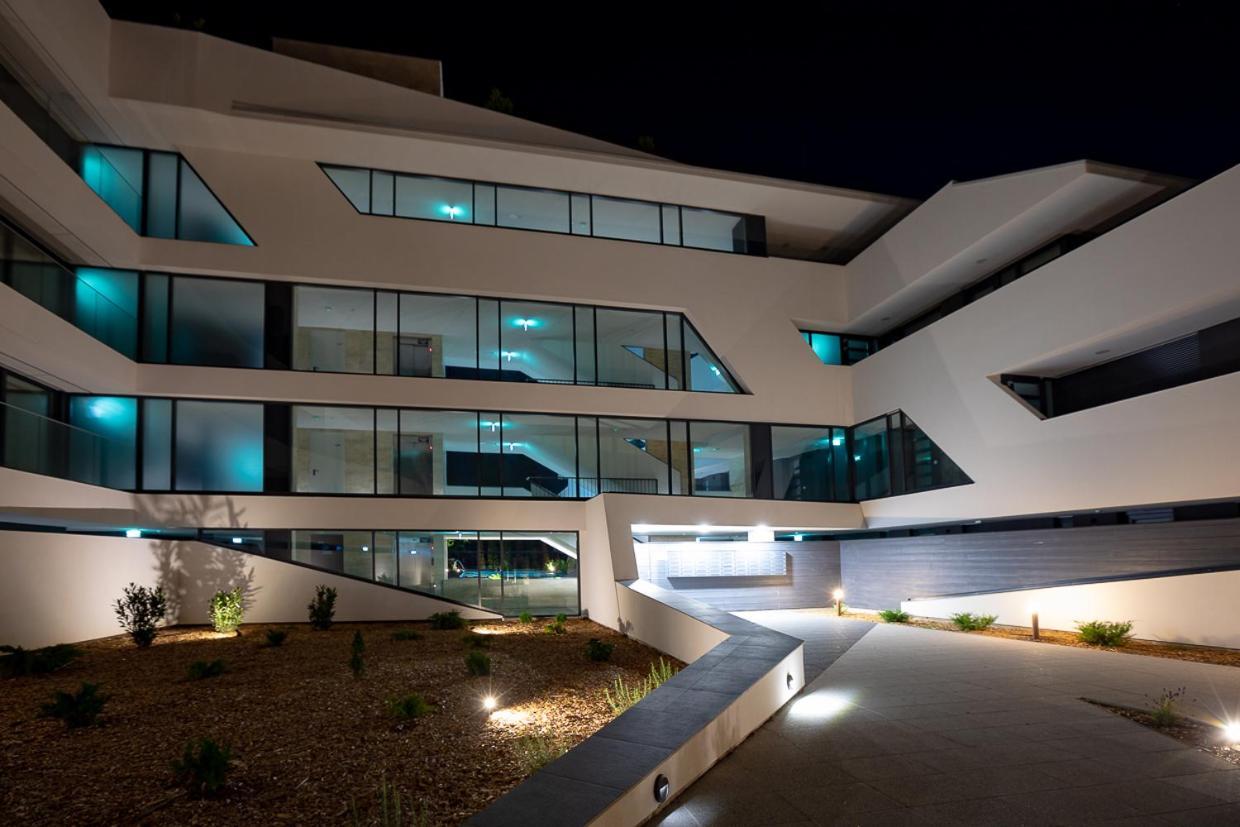 Marina Apartment *