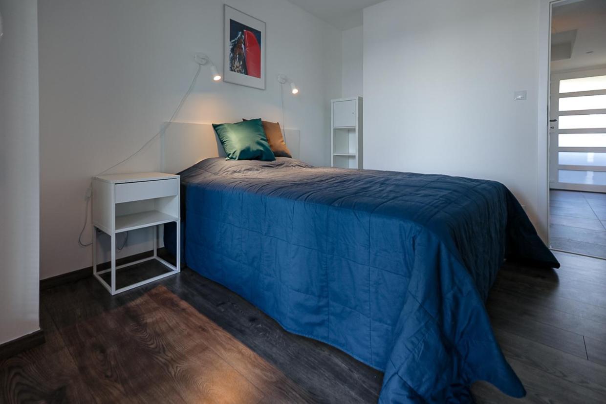 Marina Apartment Balatonszárszó